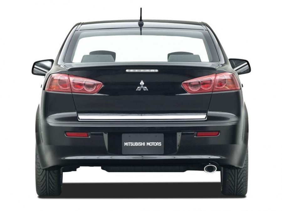  Mitsubishi Lancer X Sedan 2007 года  (фото 2 из 9)
